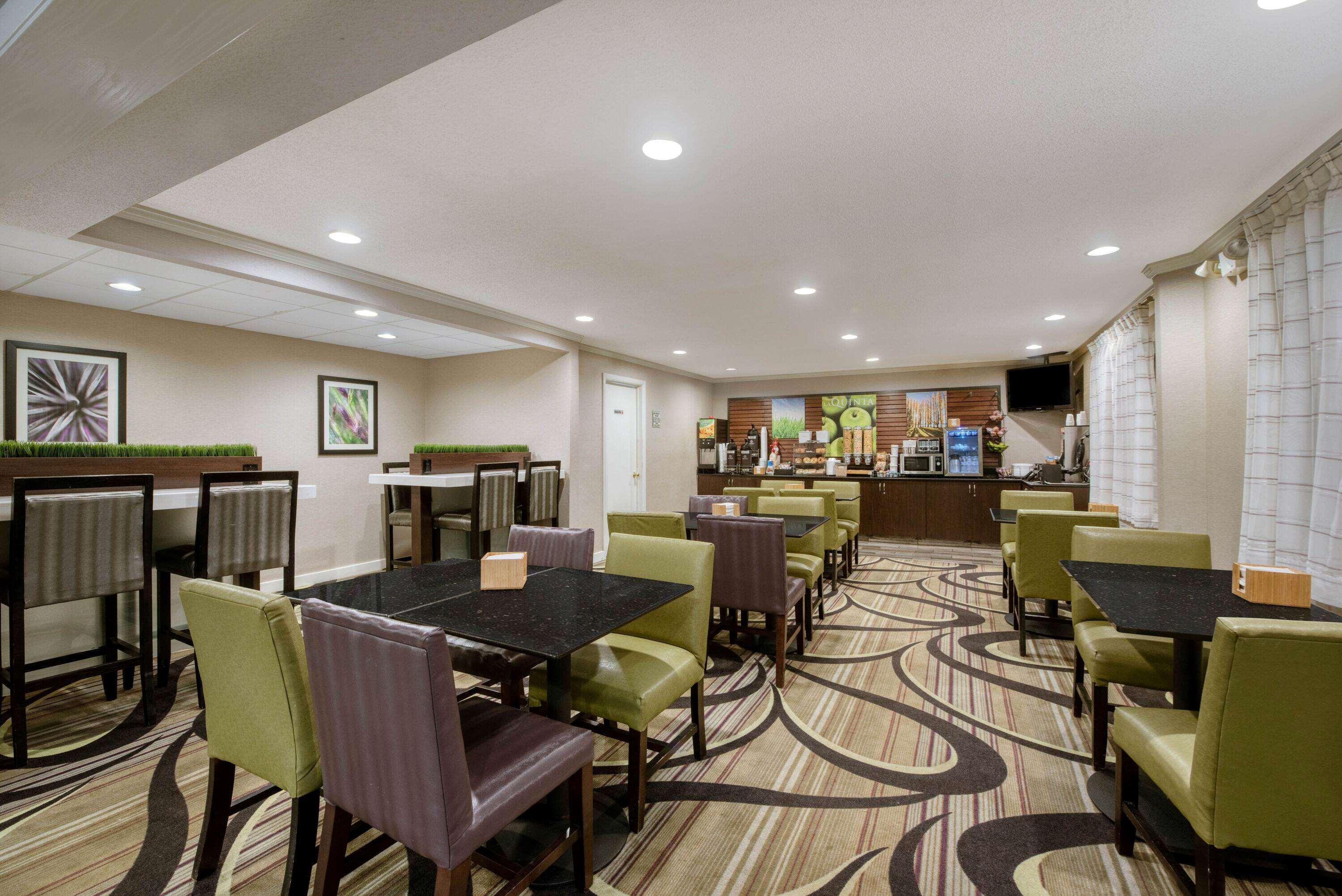 La Quinta By Wyndham Cleveland Macedonia Hotell Exteriör bild
