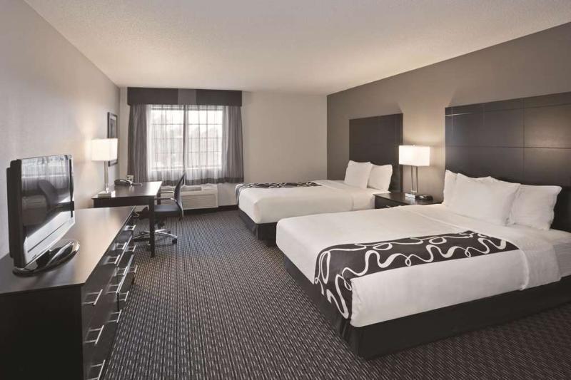 La Quinta By Wyndham Cleveland Macedonia Hotell Exteriör bild